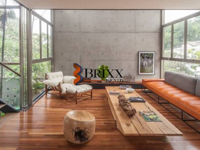 #CA-511 - Casa em Condomínio para Venda em Arujá - SP