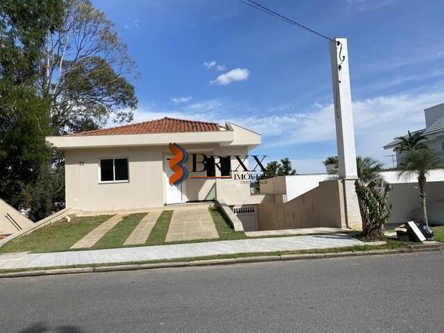 #CA-556 - Casa em Condomínio para Locação em Arujá - SP