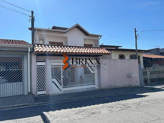 #CA-1551 - Casa em Bairro para Venda em Arujá - SP - 1