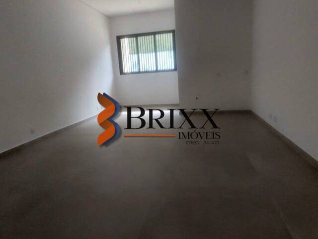 Sala Comercial para Locação em Arujá - 3